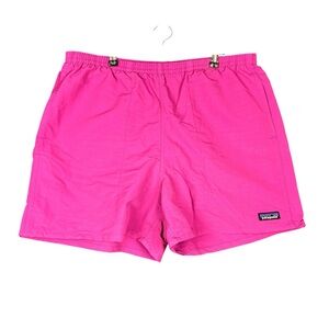 Patagonia Men’s Bright Fuchsia Pink Baggies 5” Shorts – Sz L